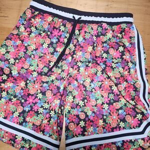 WESC sz XL men's XXL women's Multi-Color Basketball Shorts Flamingo Go Wild
